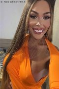 Napoli Trans Ellena Bittencourt 392 12 74 529 foto selfie 56
