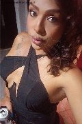 Montebelluna Trans Khloe 329 78 82 424 foto selfie 2